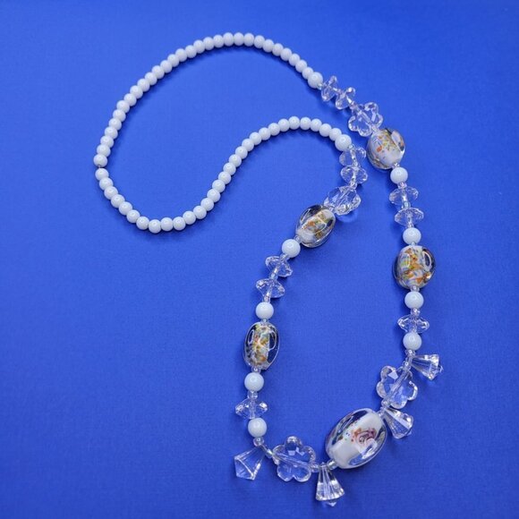 WHITE Round Graduated Bead Necklace Casual Boho Summer Fashion Trendy Necklace - Picture 2 of 5